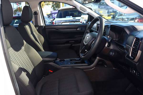 2023 Ford Everest Ambiente