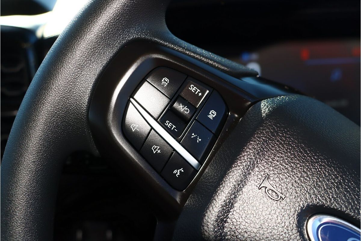 2023 Ford Everest Ambiente