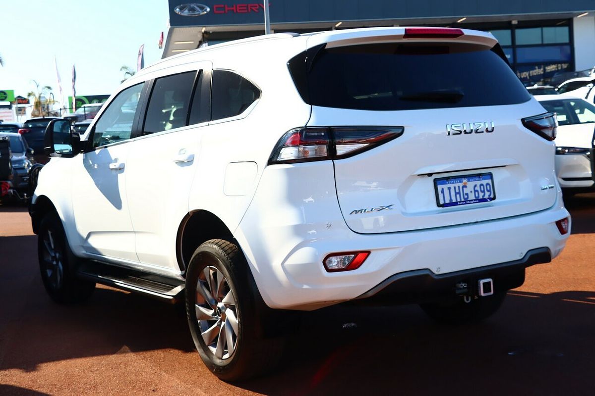 2021 Isuzu MU-X LS-U