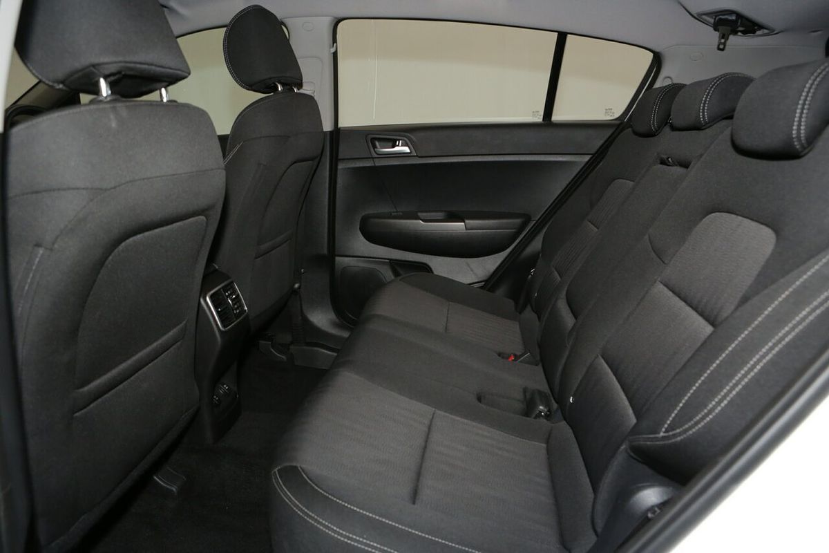 2020 Kia Sportage S QL