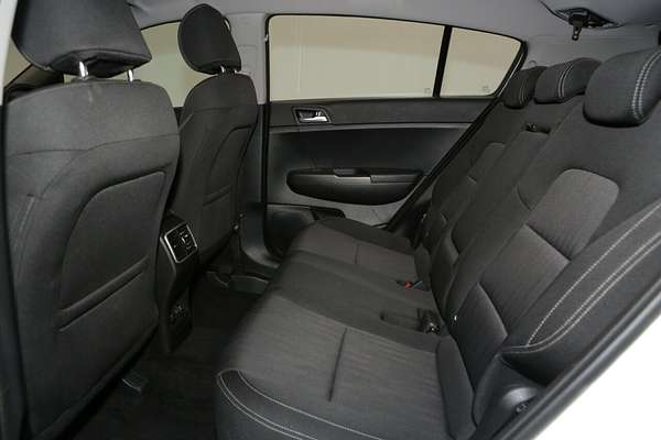 2020 Kia Sportage S QL
