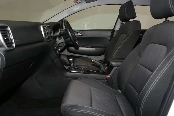 2020 Kia Sportage S QL
