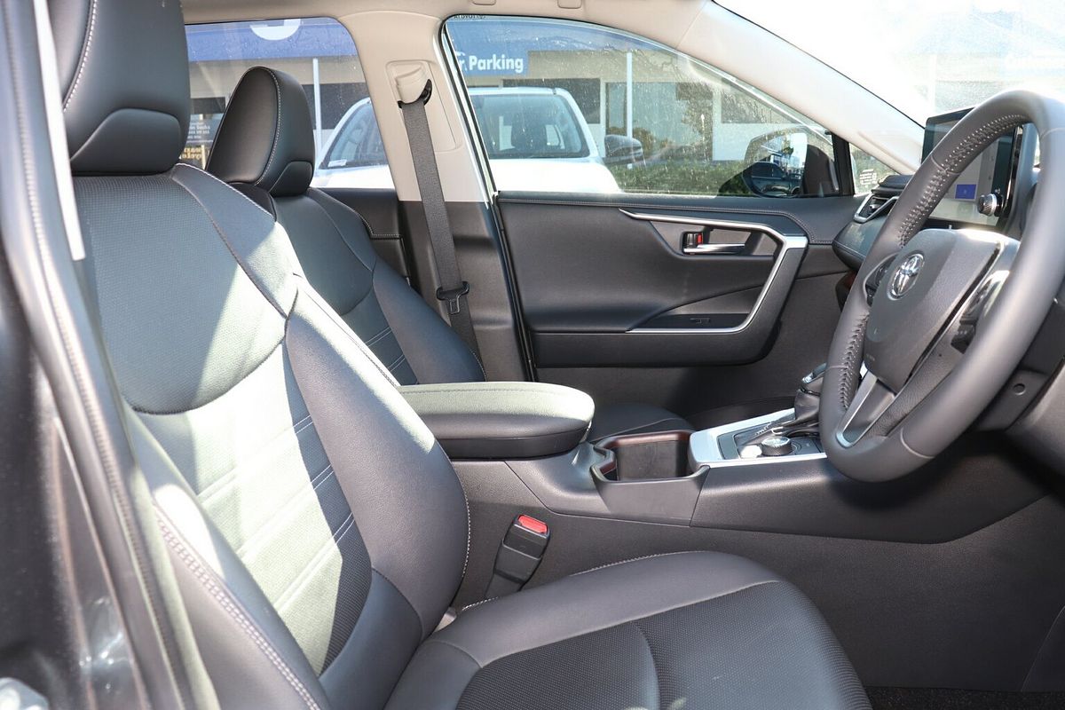 2023 Toyota RAV4 Cruiser AXAH54R