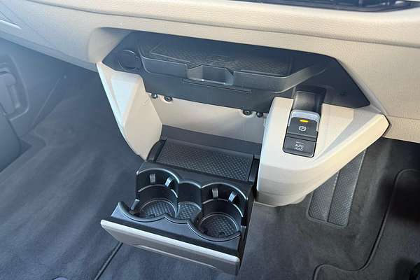 2025 Volkswagen Multivan TDI360 Life T7 SWB