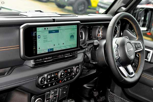 2024 Jeep Wrangler Unlimited Overland JL