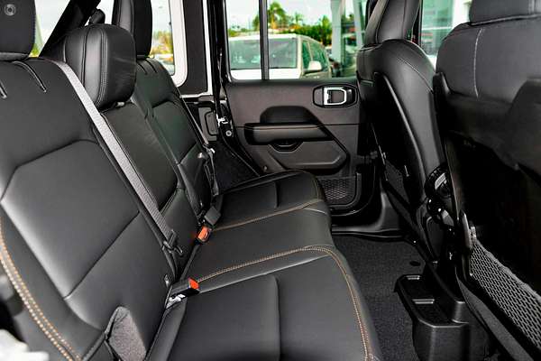 2024 Jeep Wrangler Unlimited Overland JL