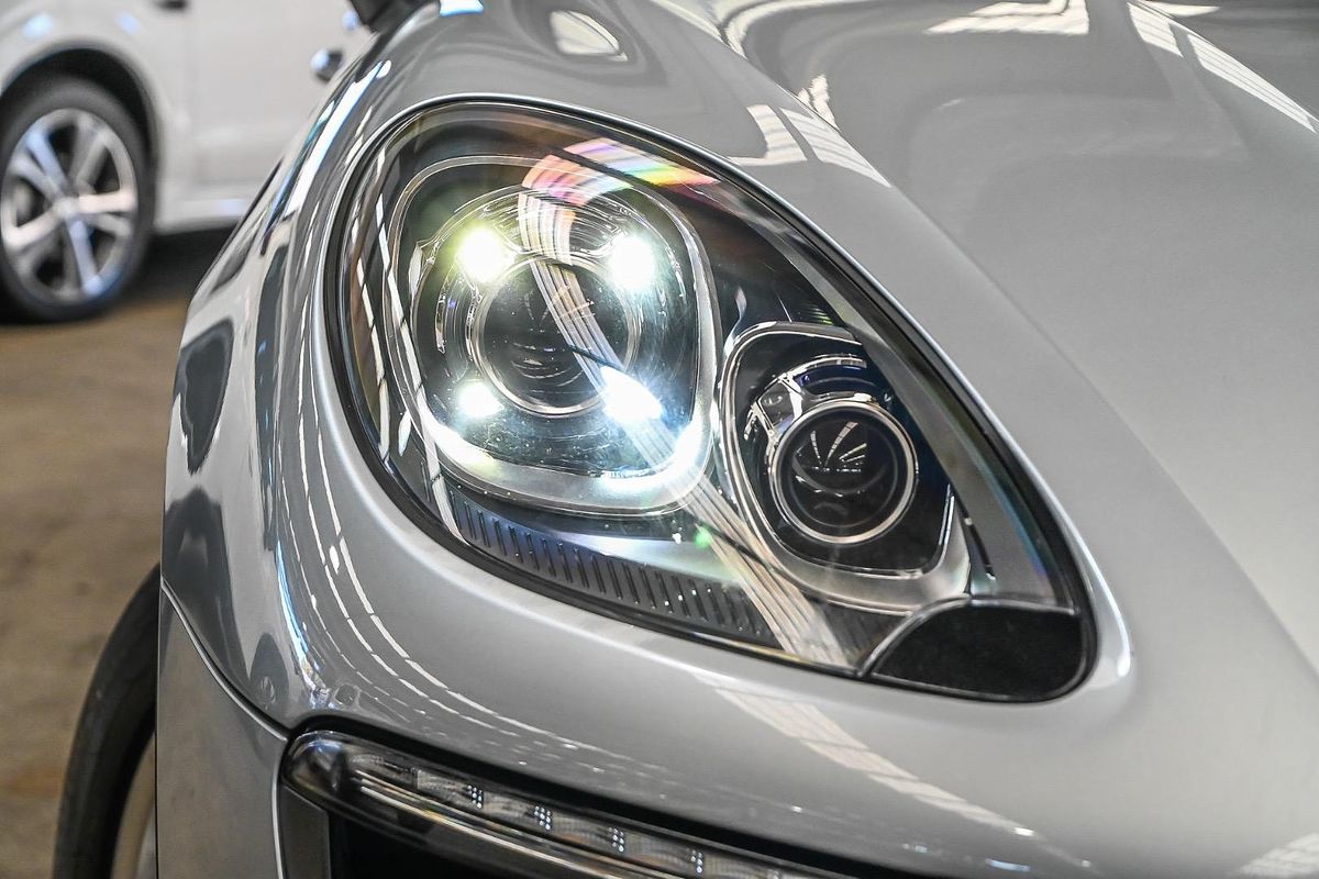 2015 Porsche Macan S Diesel 95B