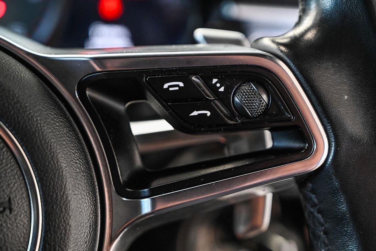 2015 Porsche Macan S Diesel 95B