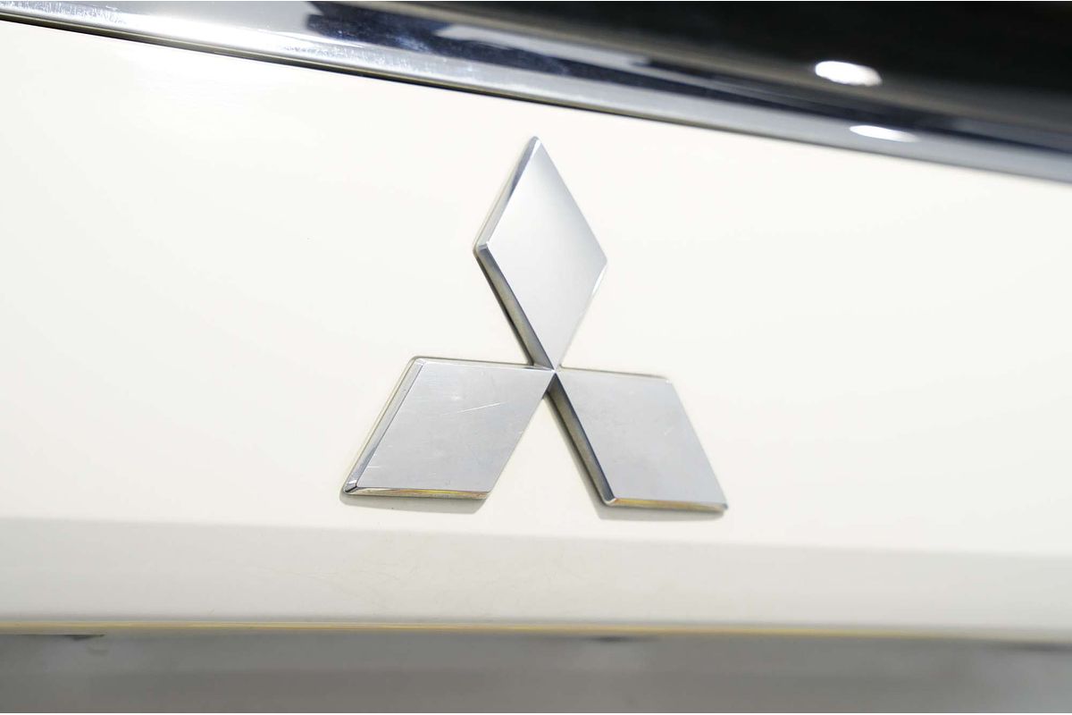 2021 Mitsubishi Outlander ES ZL