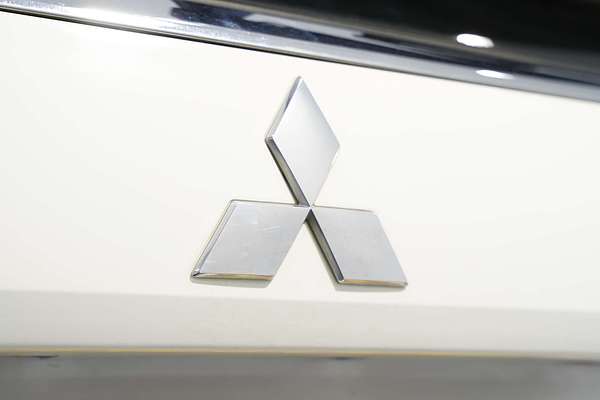 2021 Mitsubishi Outlander ES ZL
