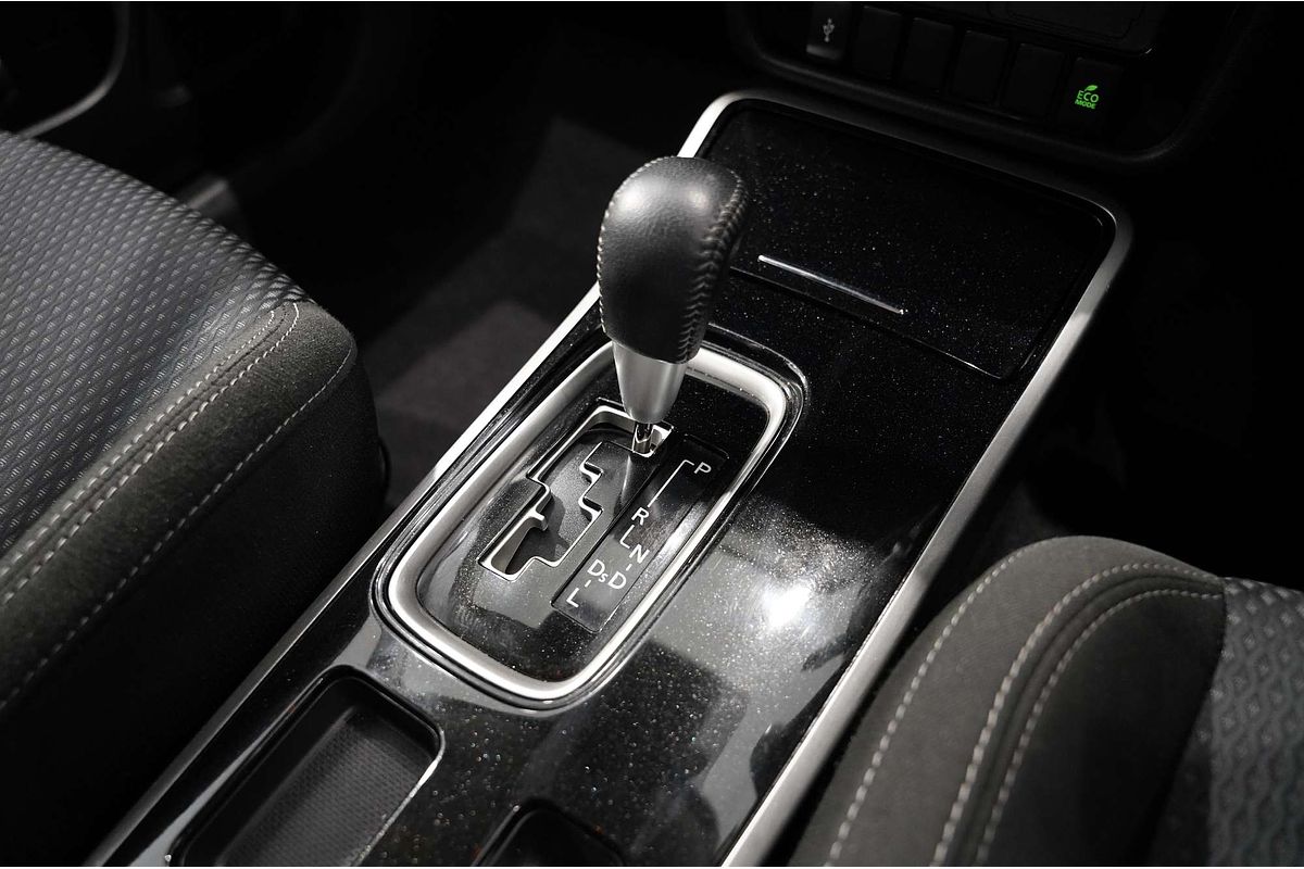 2021 Mitsubishi Outlander ES ZL