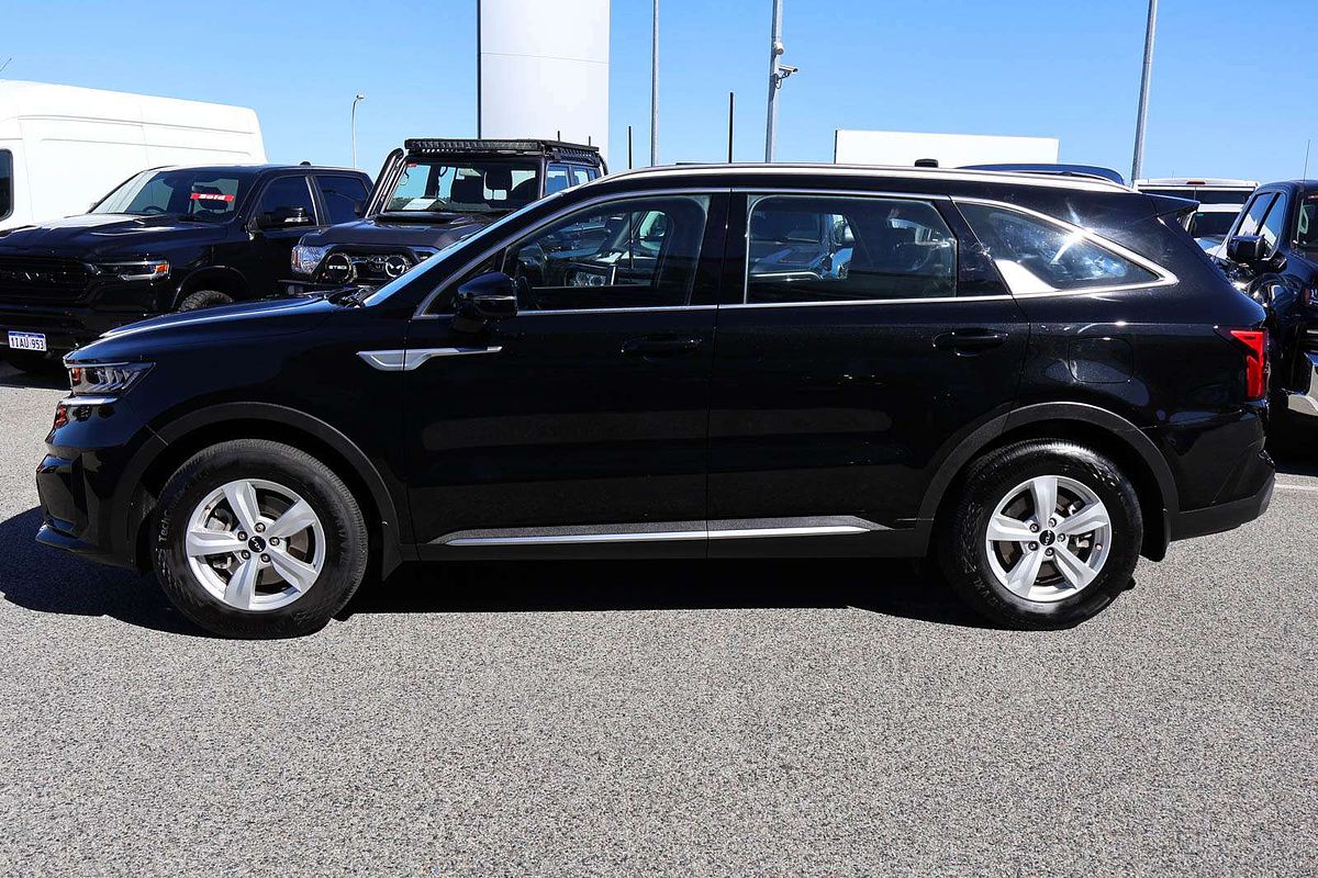 2022 Kia Sorento S MQ4