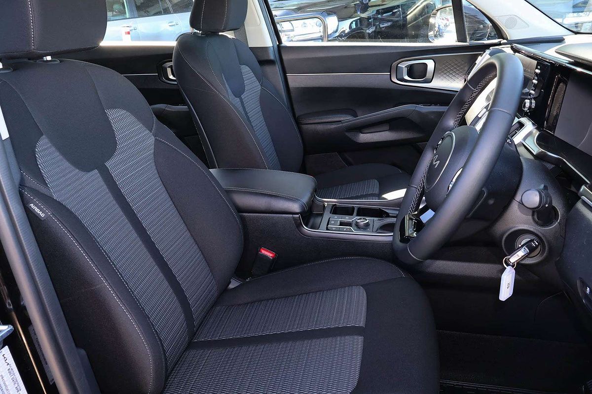 2022 Kia Sorento S MQ4