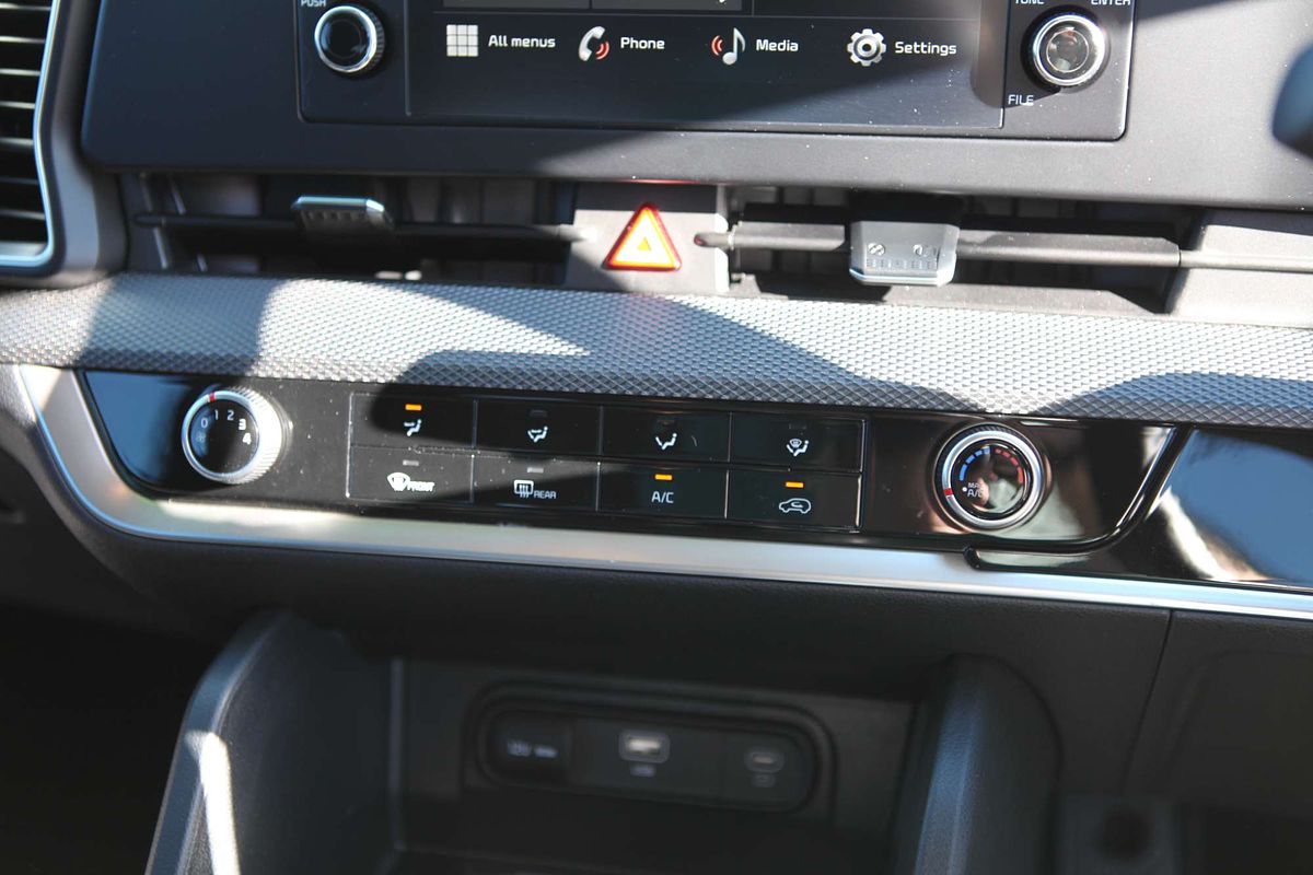 2024 Kia Sportage S NQ5