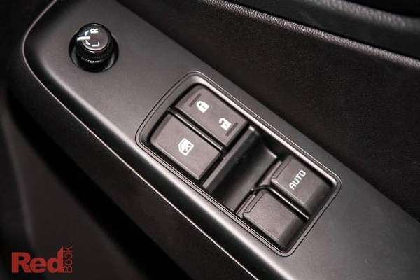 2025 Isuzu D-MAX SX 4X4