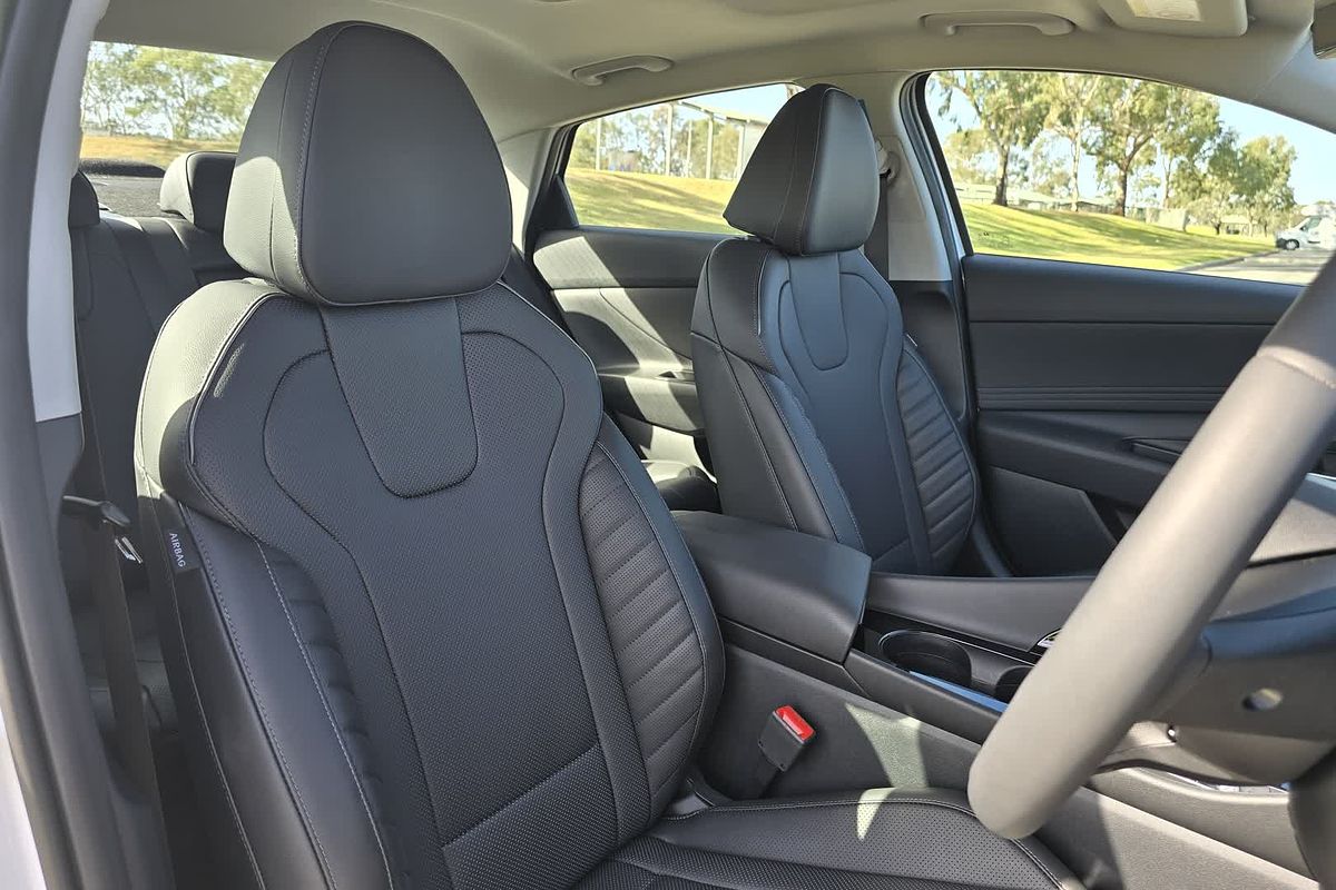 2025 Hyundai i30 Premium CN7.V2