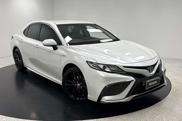 2021 Toyota Camry SX AXVH70R