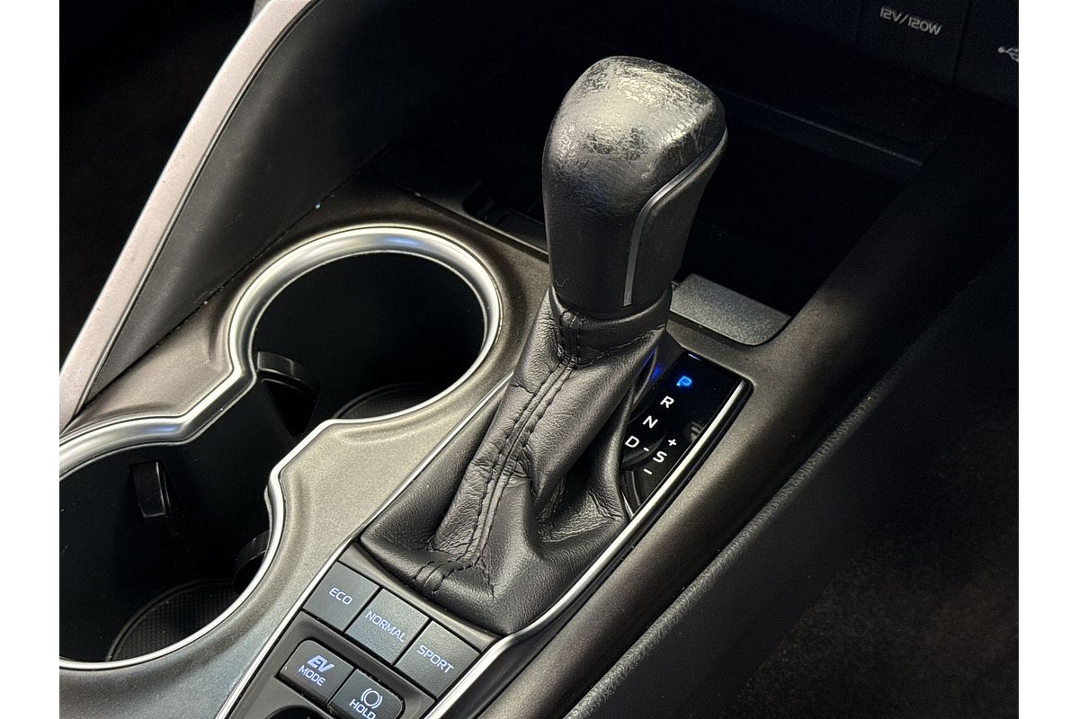 2021 Toyota Camry SX AXVH70R
