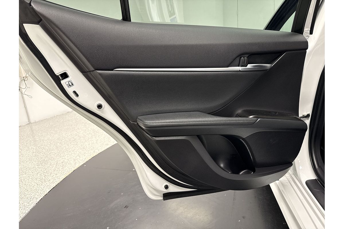2021 Toyota Camry SX AXVH70R