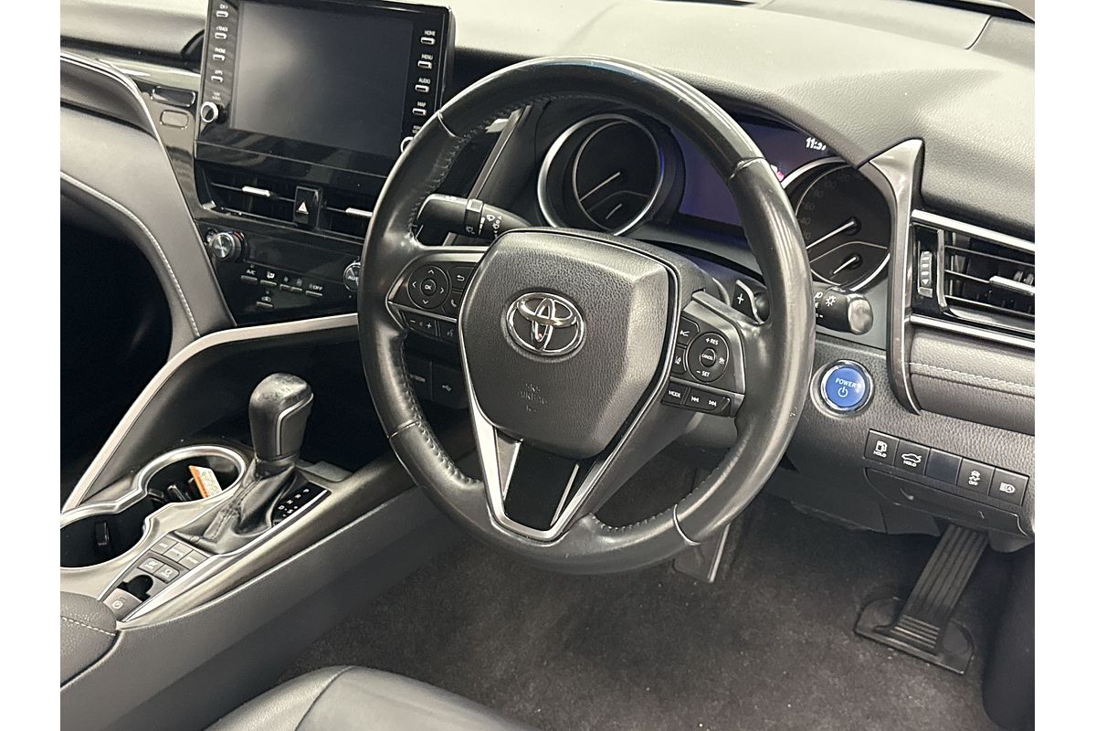 2021 Toyota Camry SX AXVH70R