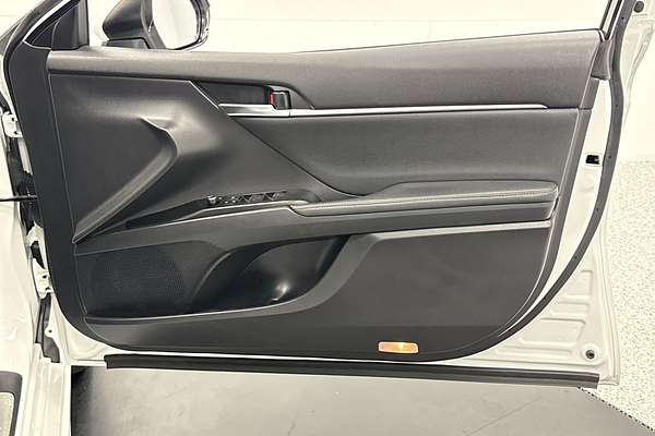 2021 Toyota Camry SX AXVH70R