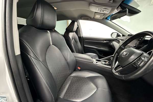2021 Toyota Camry SX AXVH70R