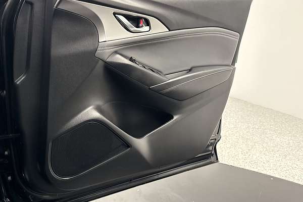 2022 Mazda CX-3 sTouring DK