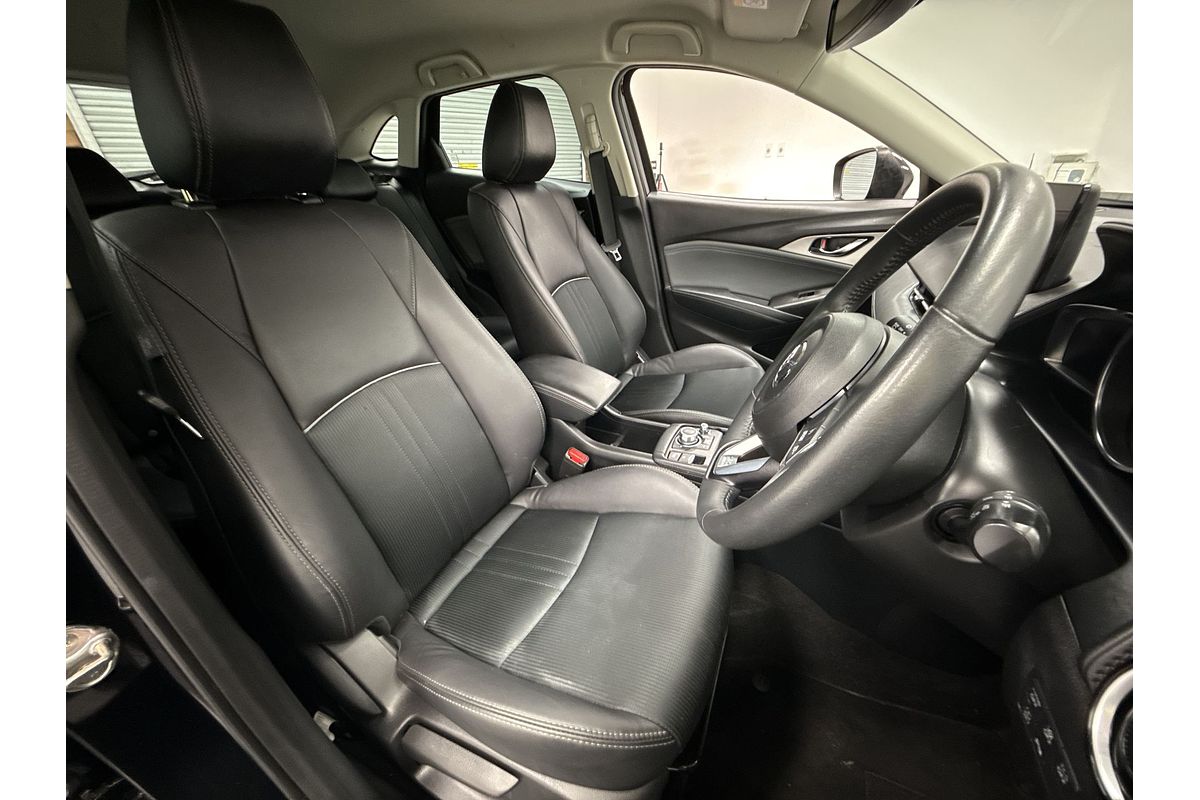 2022 Mazda CX-3 sTouring DK