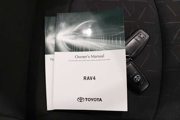 2022 Toyota RAV4 GXL AXAH54R