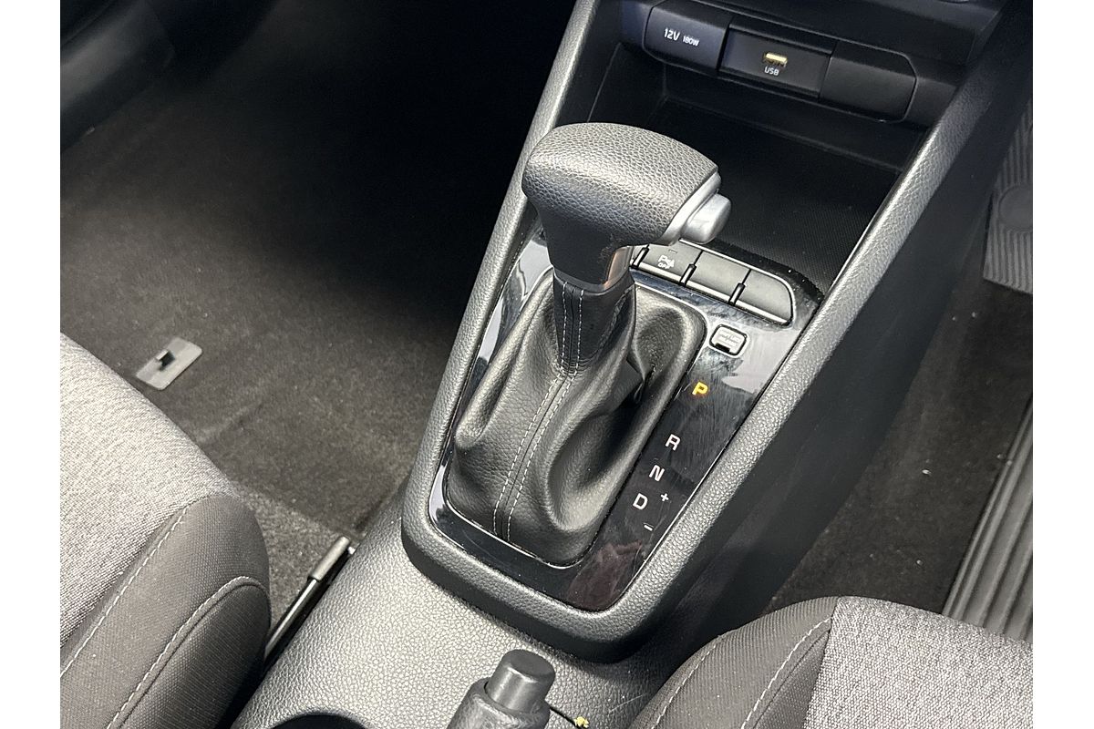 2022 Kia Stonic S YB