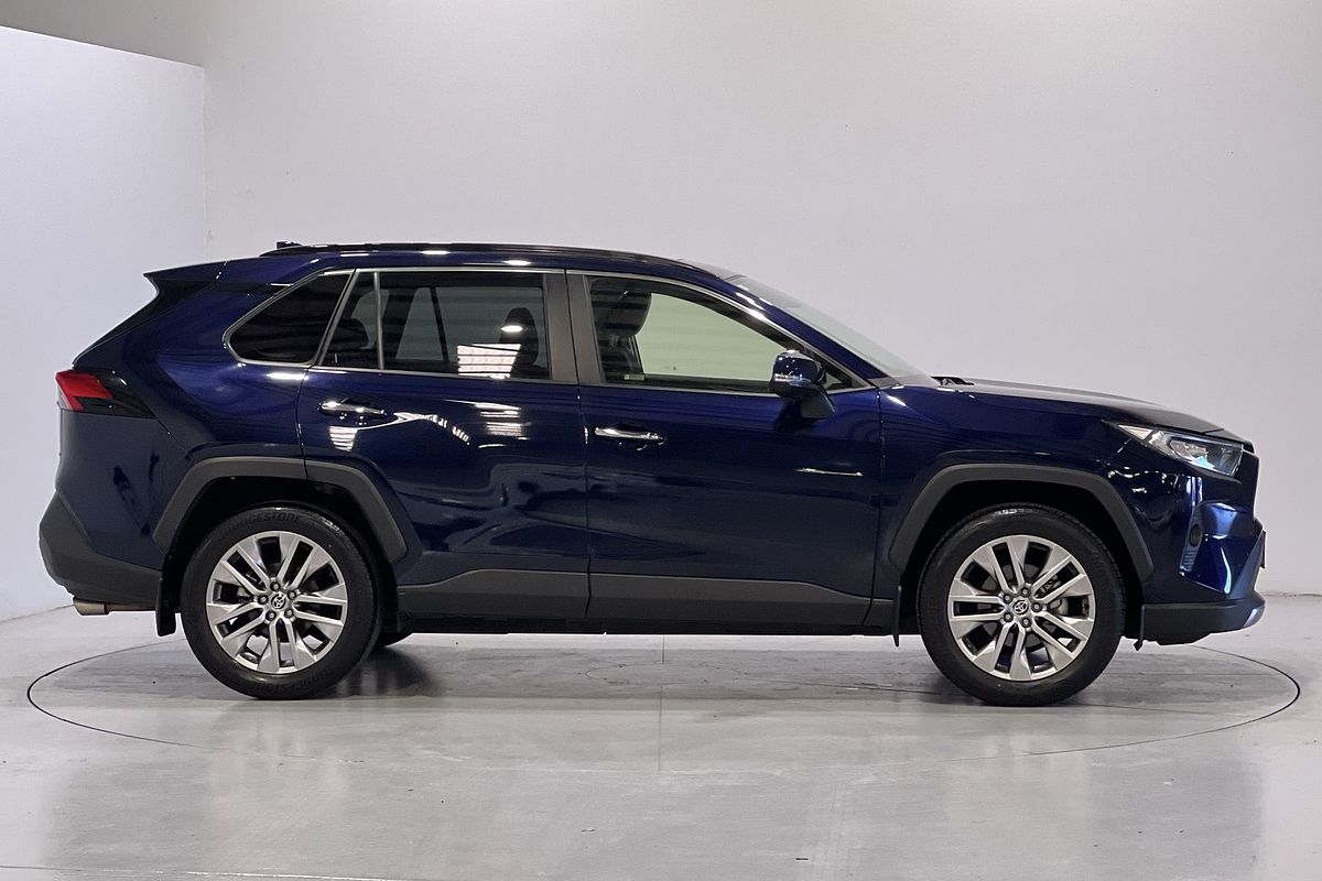 2020 Toyota RAV4 Cruiser MXAA52R