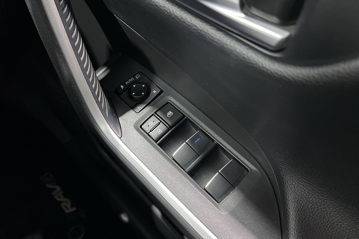 2020 Toyota RAV4 Cruiser MXAA52R
