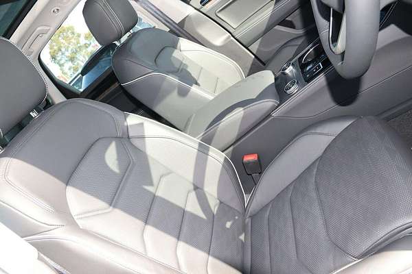 2023 Volkswagen Touareg 210TDI Elegance RC