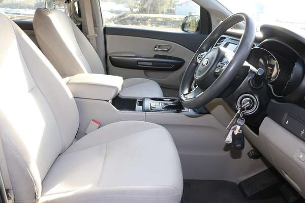2016 Kia Carnival S YP