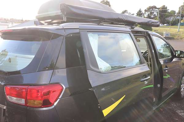 2016 Kia Carnival S YP