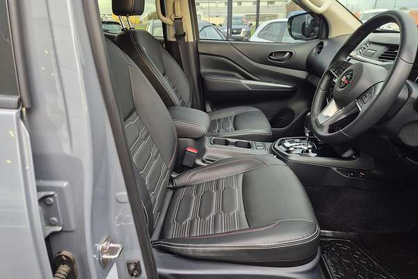 2023 Nissan Navara PRO-4X Warrior D23 4X4