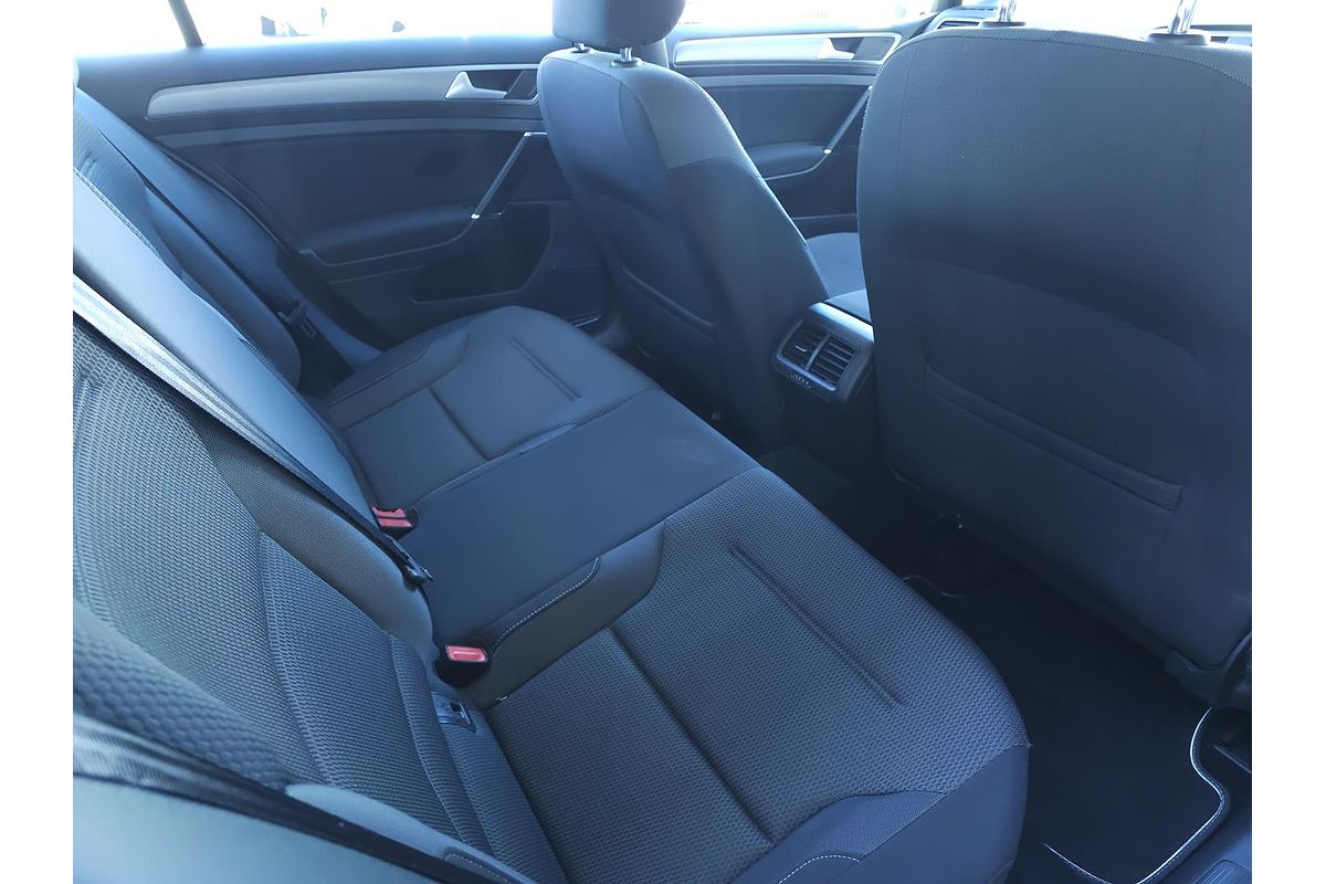 2015 Volkswagen Golf 92TSI Comfortline 7