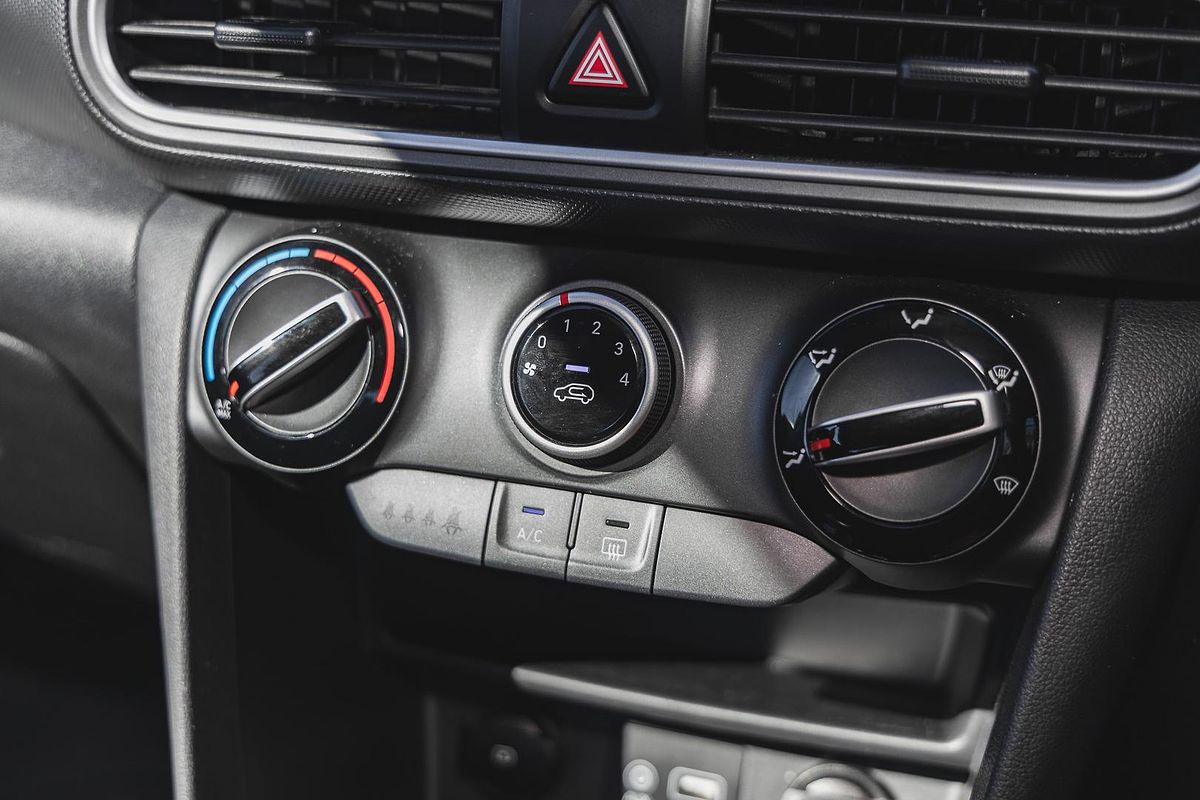 2019 Hyundai Kona Active OS.2