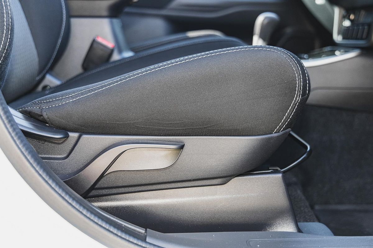 2017 Mitsubishi Outlander LS Safety Pack ZK