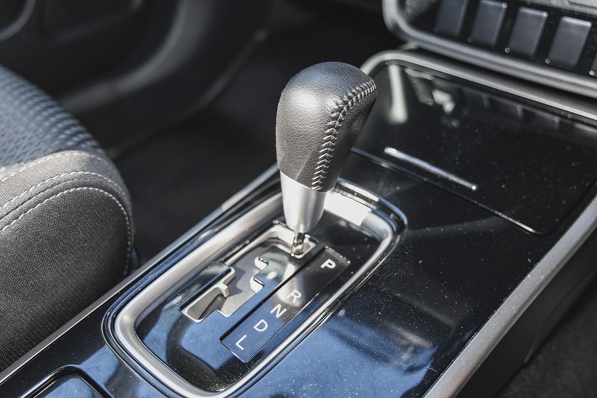 2017 Mitsubishi Outlander LS Safety Pack ZK