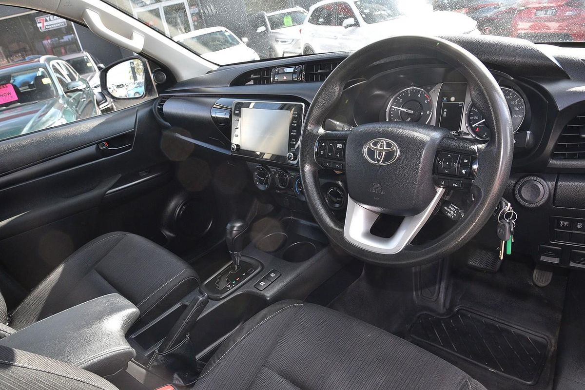 2021 Toyota Hilux SR GUN126R 4X4