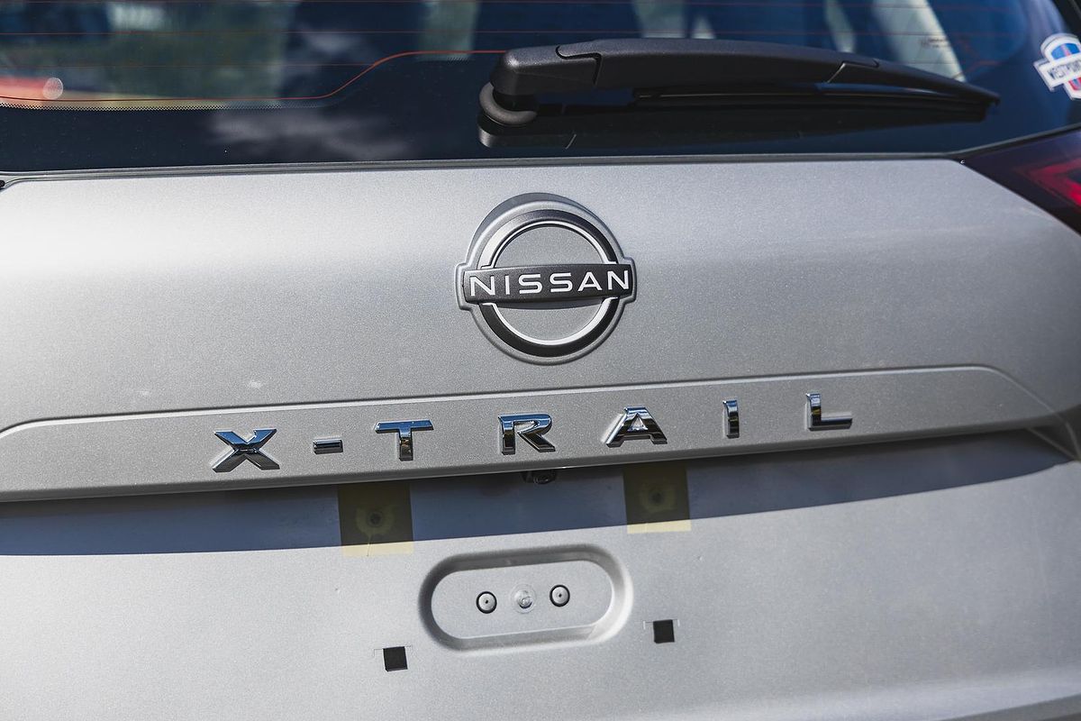 2024 Nissan X-TRAIL ST T33