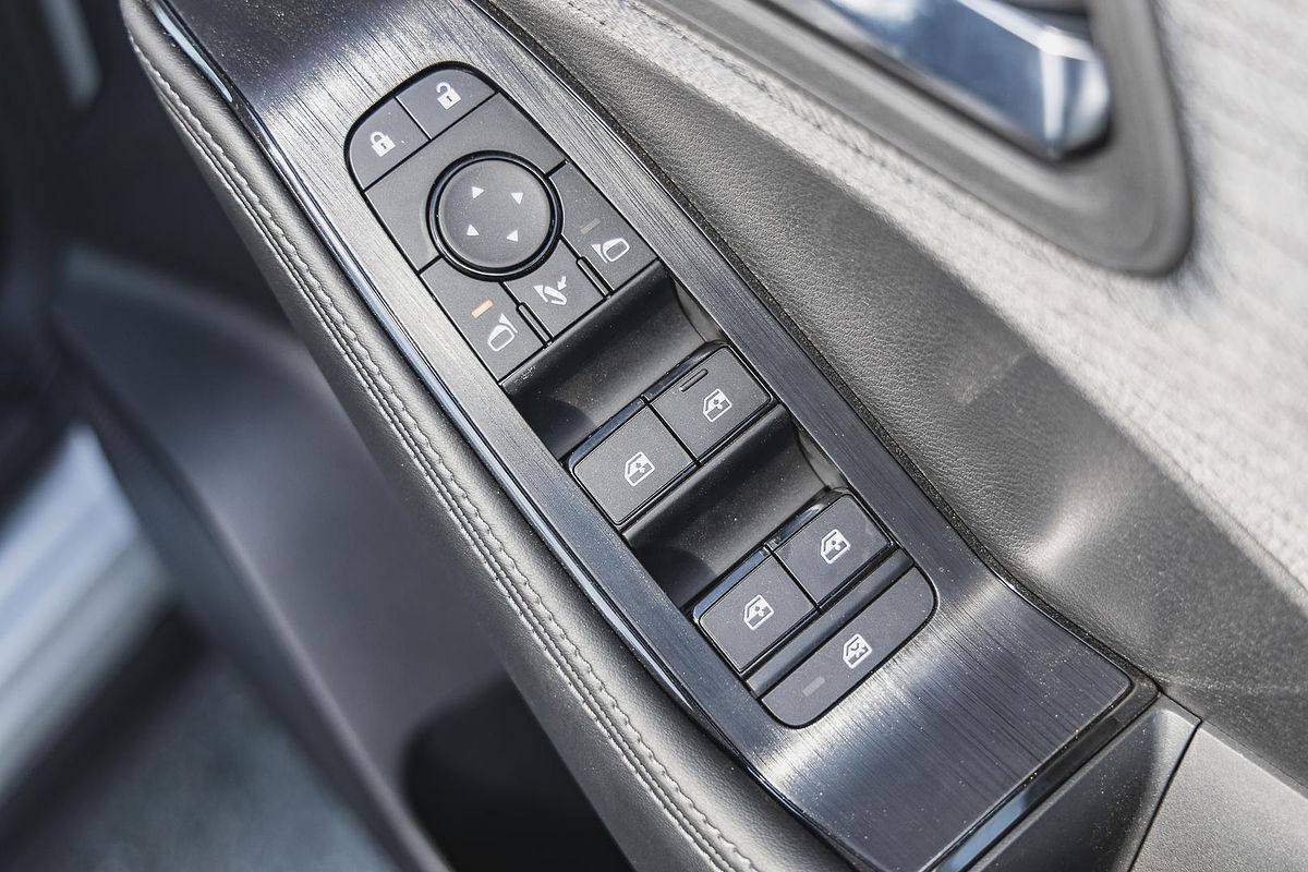 2024 Nissan X-TRAIL ST T33