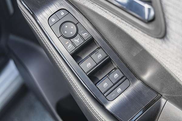 2024 Nissan X-TRAIL ST T33