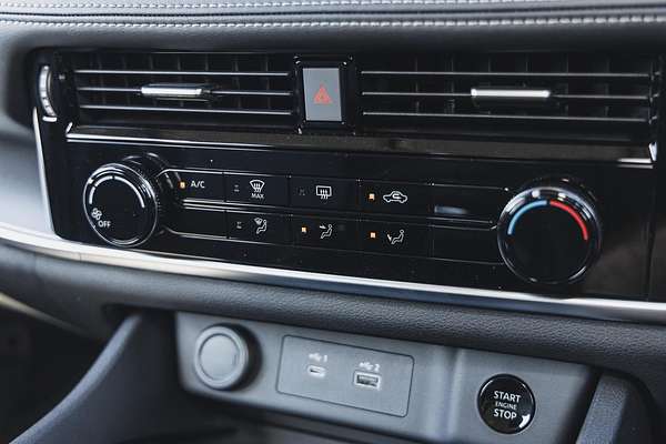 2024 Nissan X-TRAIL ST T33