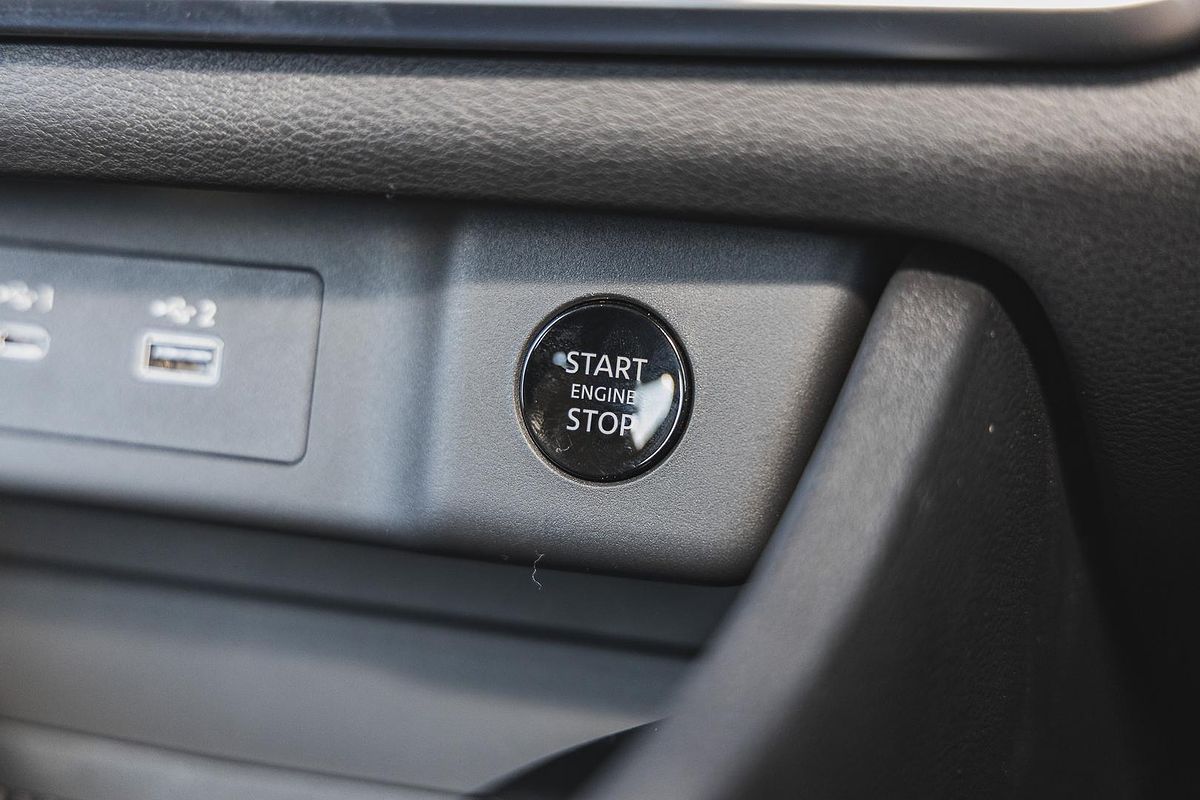 2024 Nissan X-TRAIL ST T33