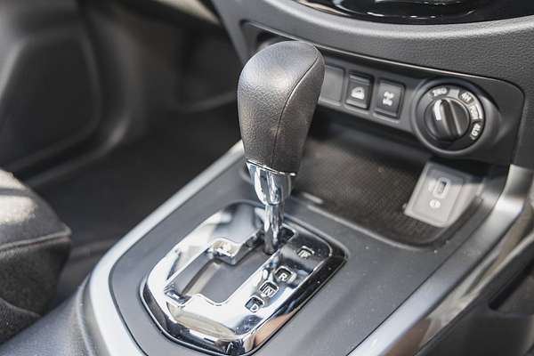 2024 Nissan Navara SL D23 4X4