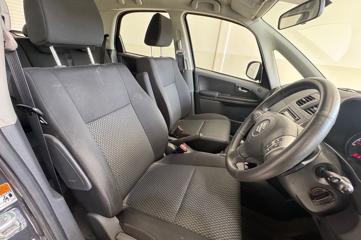 2013 Suzuki SX4 Crossover GYA