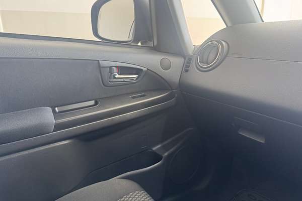 2013 Suzuki SX4 Crossover GYA