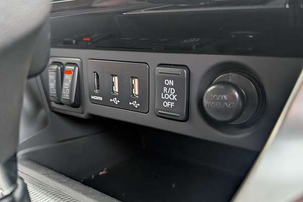 2024 Mitsubishi Pajero Sport GSR QG